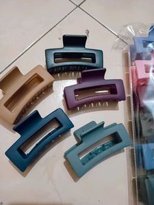 Clutches Pack Of 6