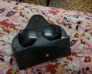 Ray-Ban Aviator Sunglasses