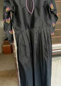 ETHNIC GOWN