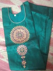 Synthetic Kurti With Sleeves Inside