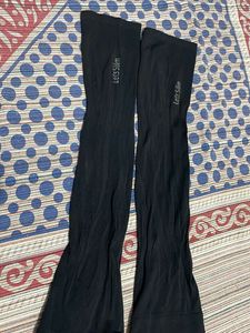 women’s sporty shorts with tights and a free gift