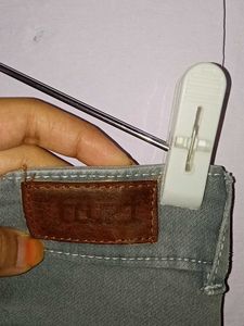 Gray Denim Jeans 👖Girls 30waist
