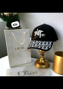 Dior Caps