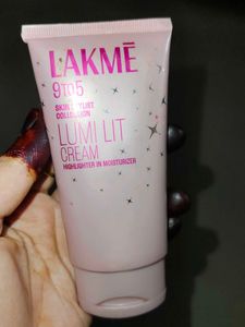 Lakme 9 T0 5 Skin Stylist Collection Lumi Lit
