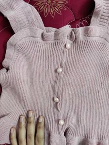 Cute Ruffle Trim Knit Top