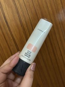 MAC strobe cream
