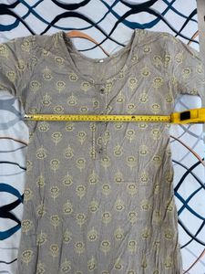 Floral Print Kurti &amp; Pants