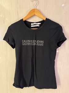 Black CK classic T Shirt Steal Deal