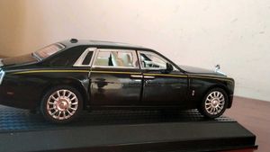 SEXY ROLLS ROYCE MODEL CAR FOR SALE