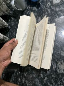 Yuval Noah Harari Book