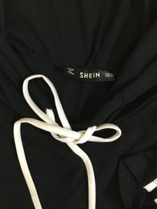 Shein Hooded Cropped Tee Bust 32-34