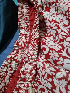 🌺 Women’s Red &amp; White Floral Kurti Set 🌺