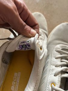 Comfortable White Running Shoes