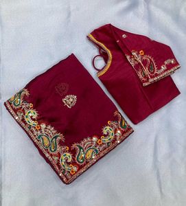 New Beautiful Designer Saree