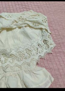 American eagle Lace Trim Crop Top