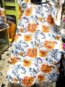 Stylish trendy Chic Floral Top