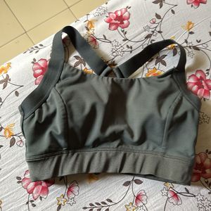 Sports bra