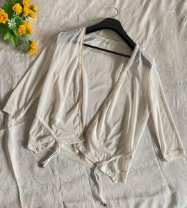 Netty White Beachy Shrug🤍