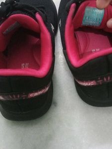 Campus Black Running Shoes