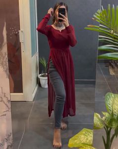 Women Round Neck Flated Kurta