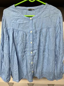 Striped Button-Up Top💙🧢