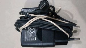 AC/DC Adapter