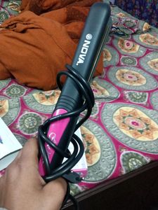 Nova Hair Straightener