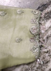 Saare With Blouse And Satin Petticoat