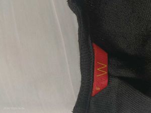 Women Black Yoke Design Thread Work Kurta