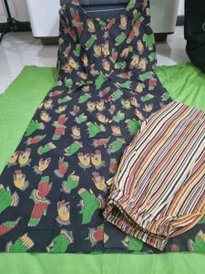 Unique Hand Print Kurta Set