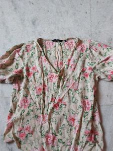Floral Print V-Neck Top