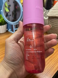 Aqualpgica Dewy Floral Kiss Body Mist