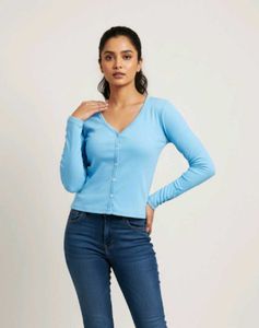 body hugging crop top