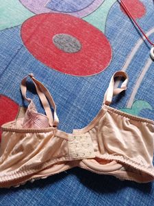 Lace Detail Bra