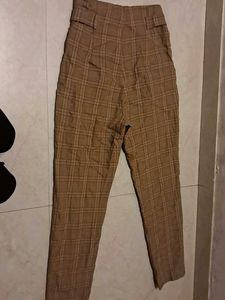 Trendy Plaid Trousers