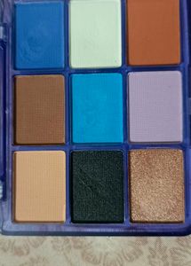 Matte And Shimmer Eyeshadow Palette