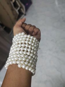 Pearl Bracelet