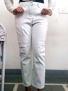 Susan White Straight Jeans