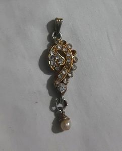 5 Chain Pendants