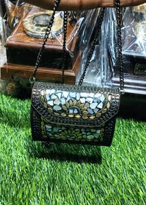 Women Handbag (Clutch)