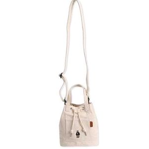 WHO A.U Steve Canvas Bucket Bad