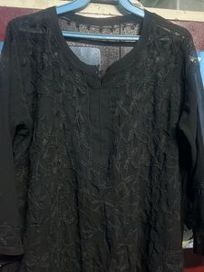 Black Embroidered Kurta