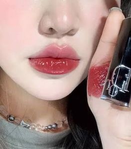 Dior Addict  Shine Lipstick
