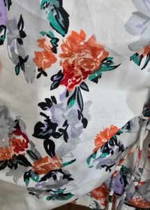Floral Puff Sleeve Crop Top with Front Tie