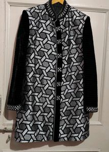 Black Geometric Velvet Jodhpuri