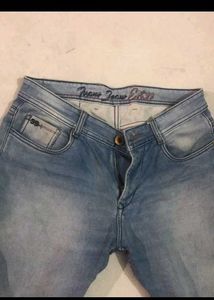 Light Wash Denim Jeans