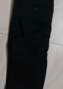 UNIQLO Orginal trouser NEVER Worn