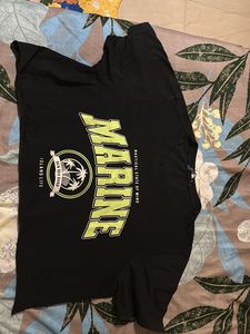 Marine Graphic Tee Size m