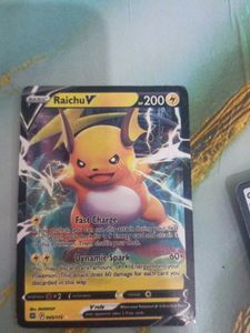 Raichu V Pokemon Card