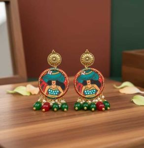 Hand Painted Earrings.. 🧑‍🎨